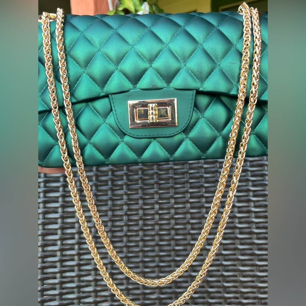 EUC Like NEW Elegant Green Quilted Multi Function Women's Bag
